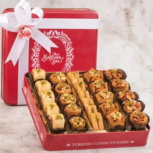 Premium Baklava Box Wth Ribbon